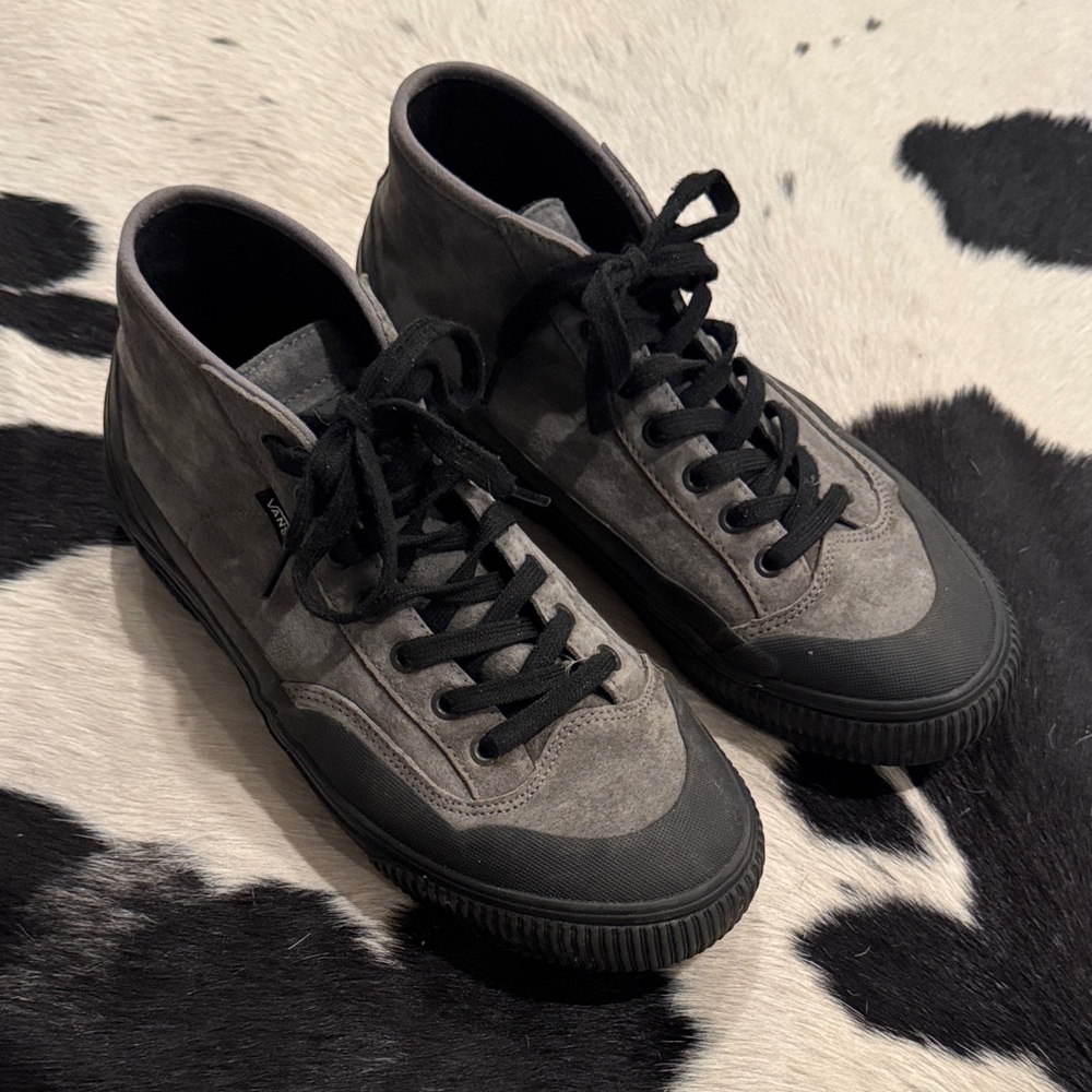 Vans MTE Leather Mid Boots